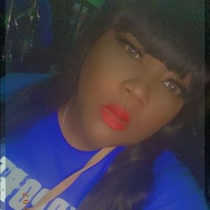 Meet your Posher, Charmaine